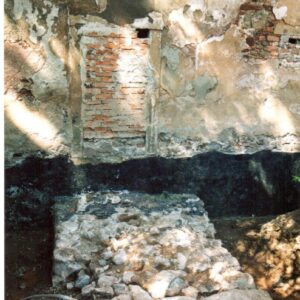 Pałac-przypry-odkrywka-fundamentów.2003